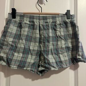 PINK Victoria's Secret Plaid and bow sleep Shorts - Gray and Pink